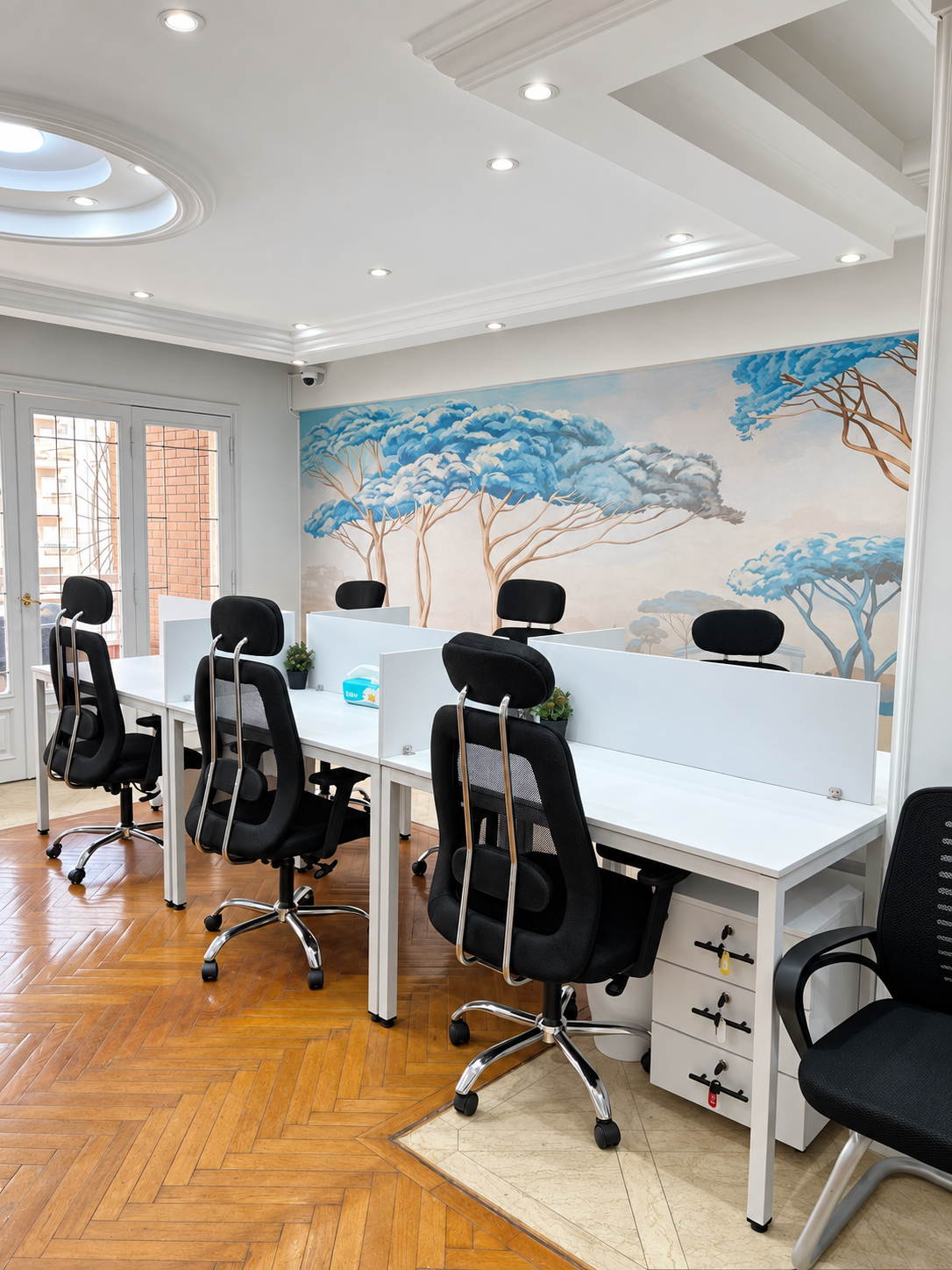 Inside WOORK HUB